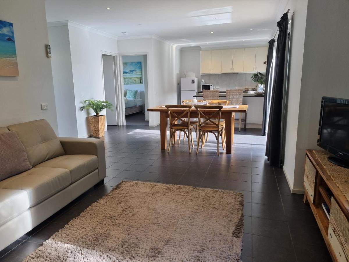 Island Cove Villas Cowes Exterior foto