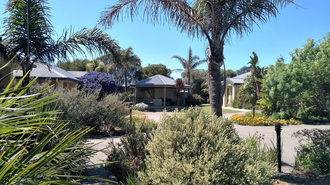 Island Cove Villas Cowes Exterior foto